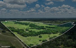 5018 Wolters Rd, Schulenburg, TX 78956