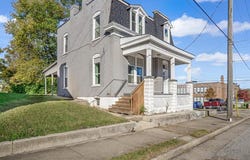 221 N 2nd Street, Belleville, IL 62220