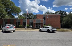 14 N 3rd St, Bay Springs, MS 39422