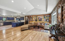 21078 Colt Lane, Diamond, MO 64840