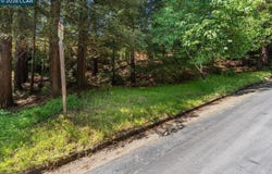 Crown, Kentfield, CA 94904