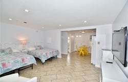 20 Winnapaug Road, Westerly, RI 02891