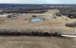 8 Northern Dancer Drive, Troy, MO 63379