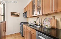 176 Sterling Place, Brooklyn, NY 11217