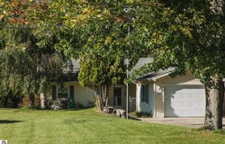 1041 Radov Road, Gladwin, MI 48624