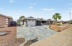 11808 N DESERT HILLS Drive W, Sun City, AZ 85351