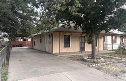 413 E De La Rosa, Del Rio, TX 78840