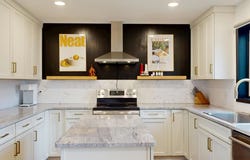 301 E Chapel Lane, Midland, MI 48642