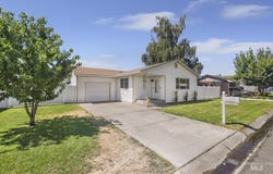 1935 17th St, Heyburn, ID 83336