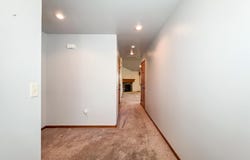 1402 N 30th St, Norfolk, NE 68701