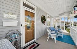 320 Walnut St, Zelienople, PA 16063