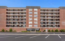 1 E Broadway, Long Beach, NY 11561
