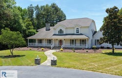 880 ROBERTSON LN, Danville, VA 24540