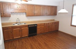 128 S Ryans, St Joseph, MO 64506