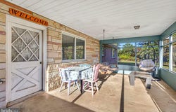9304 KNOBLEY, KEYSER, WV 26726