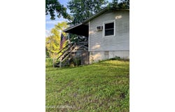 105 W TENNESSEE Street, Chamois, MO 65024