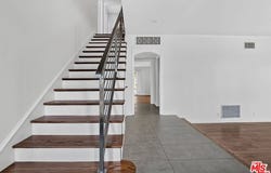 6609 Whitley Ter, Los Angeles, CA 90068