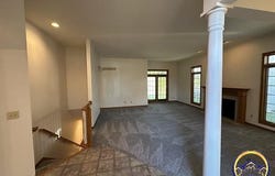5978 SW 30th Ter, Topeka, KS 66614