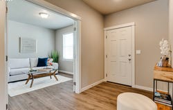 1375 LORIEN Ln, Eugene, OR 97404