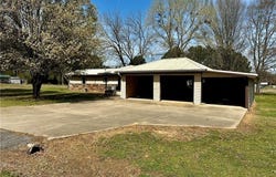 2100 Horne ST, Lavaca, AR 72941