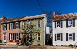 143 E NORTH Street, CARLISLE, PA 17013