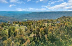 725 Sunset Circle, Jasper, TN 37347