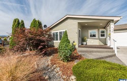 718 W Heritage Loop, Sequim, WA 98382