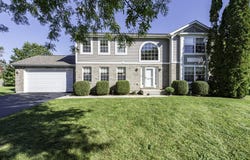 4052 Woodcrest Court, Gurnee, IL 60031