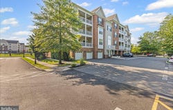 226 BREEDERS CUP Drive, CHERRY HILL, NJ 08002