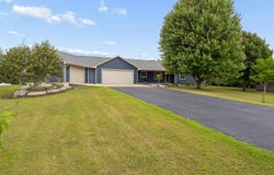 E8522 THIEME Drive, FREMONT, WI 54940