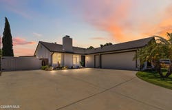 904 Silver Cloud Street, Thousand Oaks, CA 91360