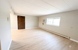 124 E Bailey Road, Naperville, IL 60565