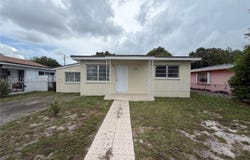 733 W 35th St, Hialeah, FL 33012