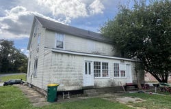 375 & 377 E KING Street, CHAMBERSBURG, PA 17201