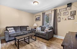 1030 S 25th St, Manitowoc, WI 54220