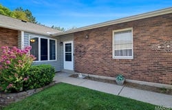 1637 Rosewall Drive, St Charles, MO 63303