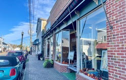 4090 MAIN ST, CHINCOTEAGUE, VA 23336