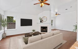 2005 E 19th St, Georgetown, TX 78626