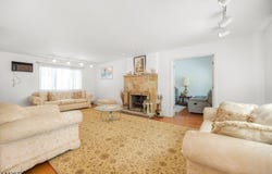 15 E Pierrepont Ave, Rutherford Boro, NJ 07070-2317