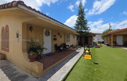 233 E 7th St, Hialeah, FL 33010