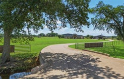 10531 Cole Road, Pilot Point, TX 76258