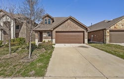 2126 Hobby Drive, Forney, TX 75126