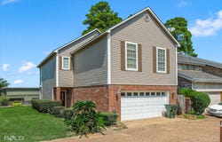 5721 S Lakeshore Drive, Shreveport, LA 71119