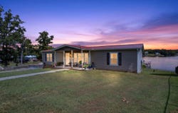 61 Square Grove Road, Waterloo, SC 29384