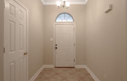 215 Bridgeview Dr., Onalaska, TX 77360