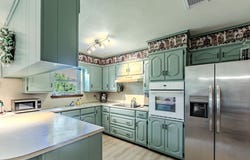 1057 Radisson Drive, Hewitt, TX 76643