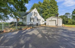 520 Peck Pike Rd, Milton, KY 40045
