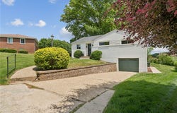 4315 Frank St, Pittsburgh, PA 15227