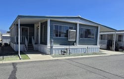 1895 W Devonshire Ave, Hemet, CA 92545