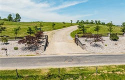 3311 Township Road 157, Sugarcreek, OH 44681